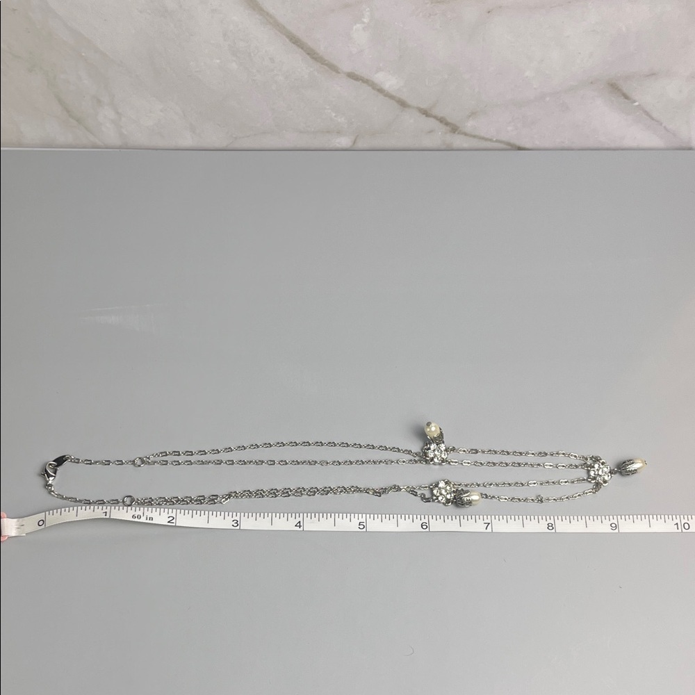 Victorian style Silver Necklace with pearls & rhinestones - Picture 5 of 5